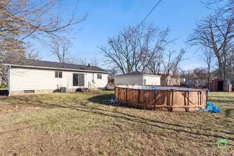 5862 Essex, Romulus, MI 48174 photo 15
