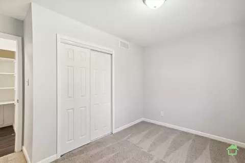 5862 Essex, Romulus, MI 48174 photo 12