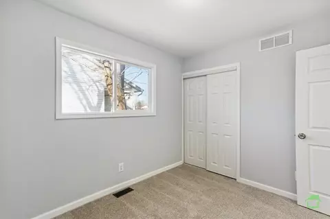 5862 Essex, Romulus, MI 48174 photo 13