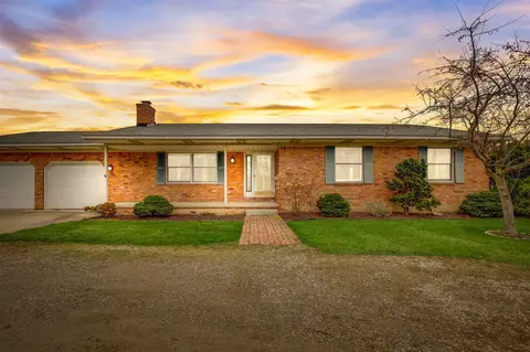34203 W Jefferson, Brownstown, MI 48173