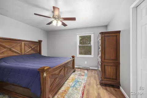 Bedroom - 4030 Egypt Vly, Ada, MI 49301 photo 3 of 5