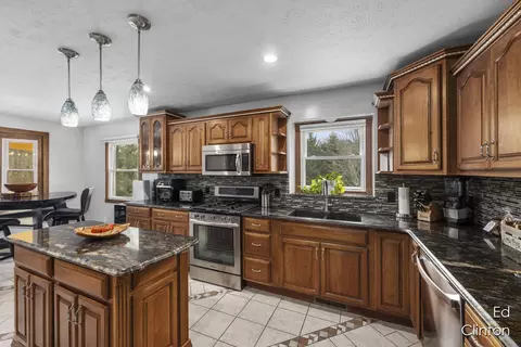 Kitchen - 4030 Egypt Vly, Ada, MI 49301 photo 1 of 5