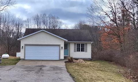 3193 W White Lk, Whitehall, MI 49461