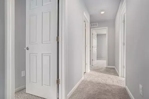 Entry Way - 613 Oklahoma, Three Rivers, MI 49093 photo 4 of 4