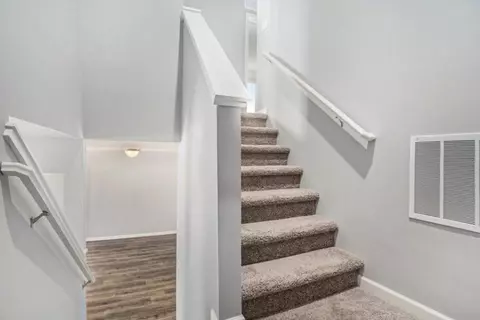 Entry Way - 613 Oklahoma, Three Rivers, MI 49093 photo 1 of 4
