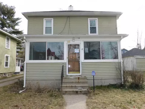 55 N Norwood, Hillsdale, MI 49242