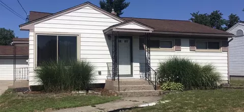 4913 Mildred, Kentwood, MI 49508