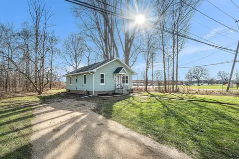 735 W Arlington, Bangor, MI 49013