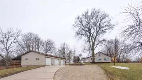 181 N Bellamy, Ionia, MI 48846