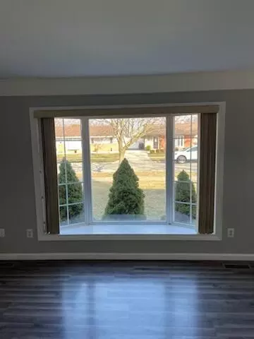 18100 Valade, Riverview, MI 48193 photo 11