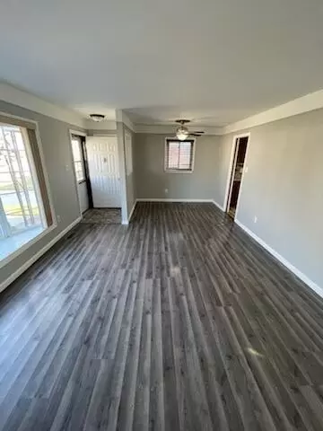 18100 Valade, Riverview, MI 48193 photo 10