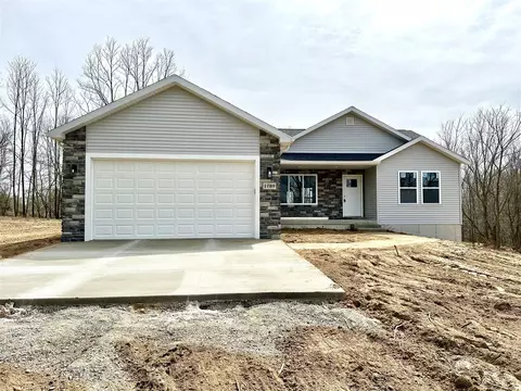 1789 E Vly, Adrian, MI 49221 photo 5
