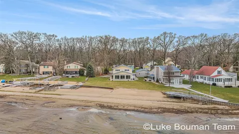 341 Big Bay, Holland, MI 49424