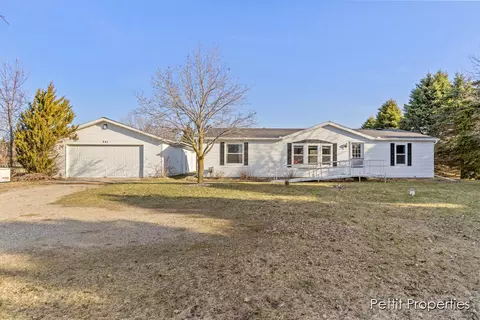 341 Woods, Orleans, MI 48865