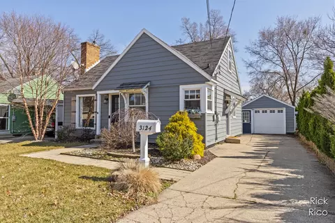 3124 Stratford, Wyoming, MI 49509