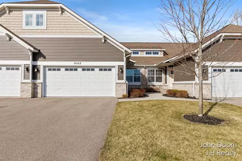 10163 E Xrds #37, Caledonia, MI 49316