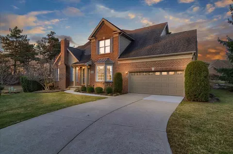 44439 Broadmoor, Northville, MI 48168