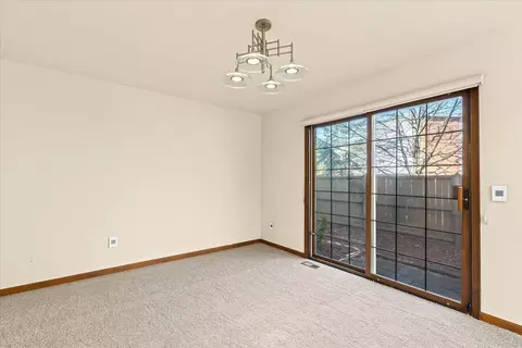 545 S Crooks, Clawson, MI 48017 photo 7