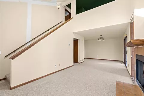 545 S Crooks, Clawson, MI 48017 photo 4