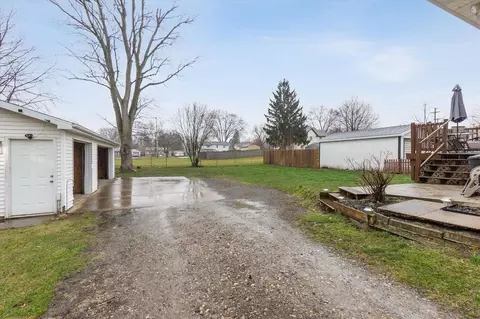 109 Marshall, Jackson, MI 49202 photo 36