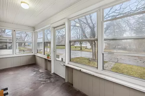109 Marshall, Jackson, MI 49202 photo 7