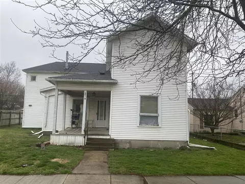 214 S State #4, Nashville, MI 49073