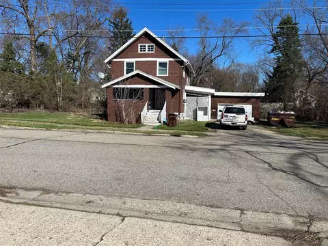 1215 Linwood, Jackson, MI 49203