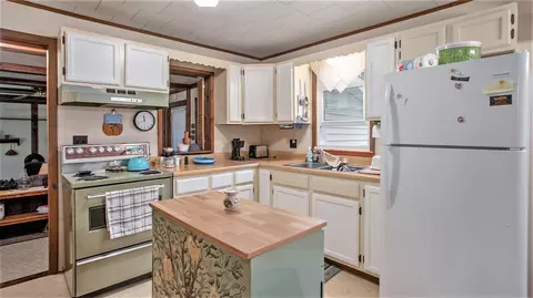 5406 Circle, Reading, MI 49274 photo 5