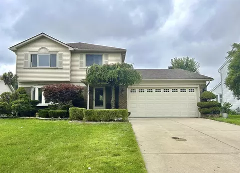 1294 Warner Crk, Saline, MI 48176