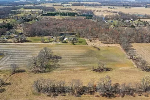 H Schrepfer, Howell, MI 48855 photo 9