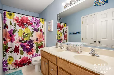 7829 Thornapple Clb, Ada, MI 49301 photo 16