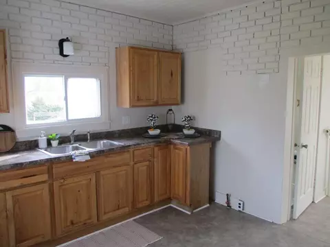 114 Elm, Marcellus, MI 49067 photo 5