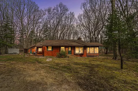 1883 Dillingham, Allegan, MI 49010