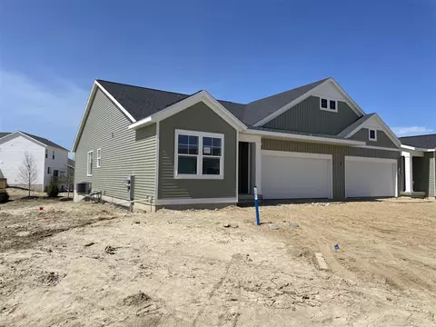 3805 Highbury #4, Grandville, MI 49418