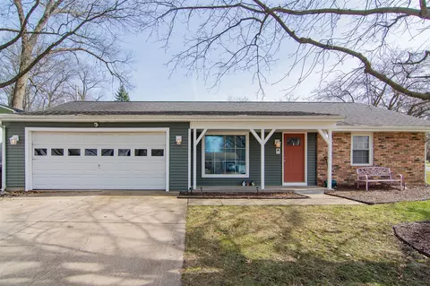 2269 Fair Oaks, Niles, MI 49120
