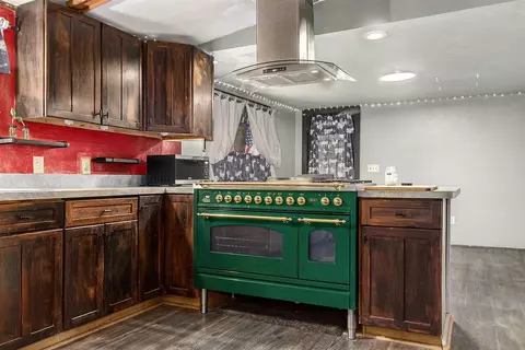 Kitchen - 5825 Ridge, Jackson, MI 49201 photo 2 of 4