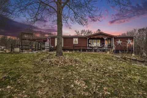 Exterior - 5825 Ridge, Jackson, MI 49201 photo 3 of 9