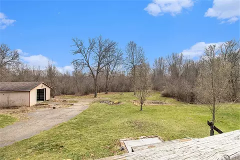 Exterior - 5825 Ridge, Jackson, MI 49201 photo 9 of 9