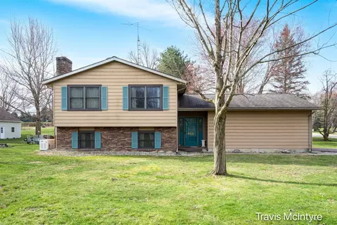 605 Beechwood, Allegan, MI 49010