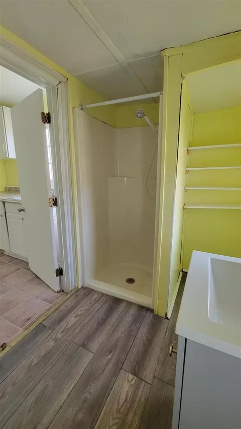 Bath - 517 N Walker, Bronson, MI 49028 photo 2 of 4