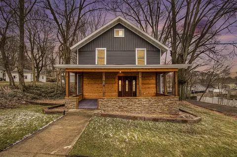 310 Rynearson, Buchanan, MI 49107