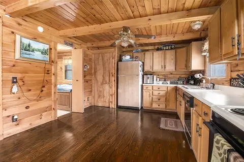 12512 S Star Lk, Baldwin, MI 49304 photo 11