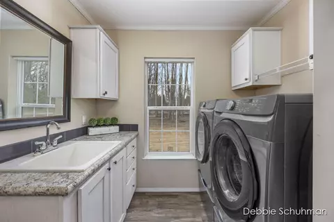 6602 N Hunters, White Cloud, MI 49349 photo 32