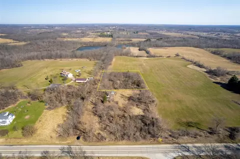 2964 W Us 12 Hwy, Manchester, MI 48158