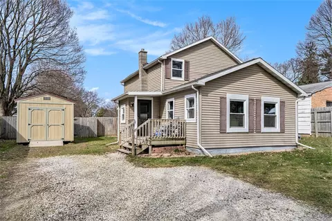 219 N Fountain, Marshall, MI 49068 photo 2
