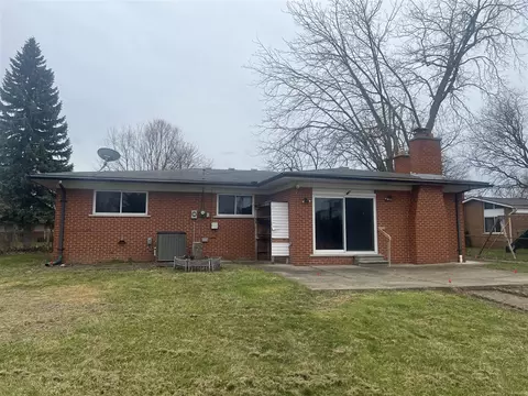 2709 Mcalpine, Warren, MI 48092 photo 5