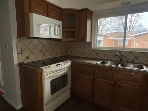 2709 Mcalpine, Warren, MI 48092 photo 11