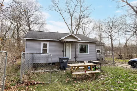907 55th, Pullman, MI 49450 photo 3