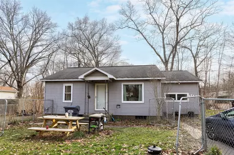 907 55th, Pullman, MI 49450