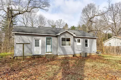 907 55th, Pullman, MI 49450 photo 6